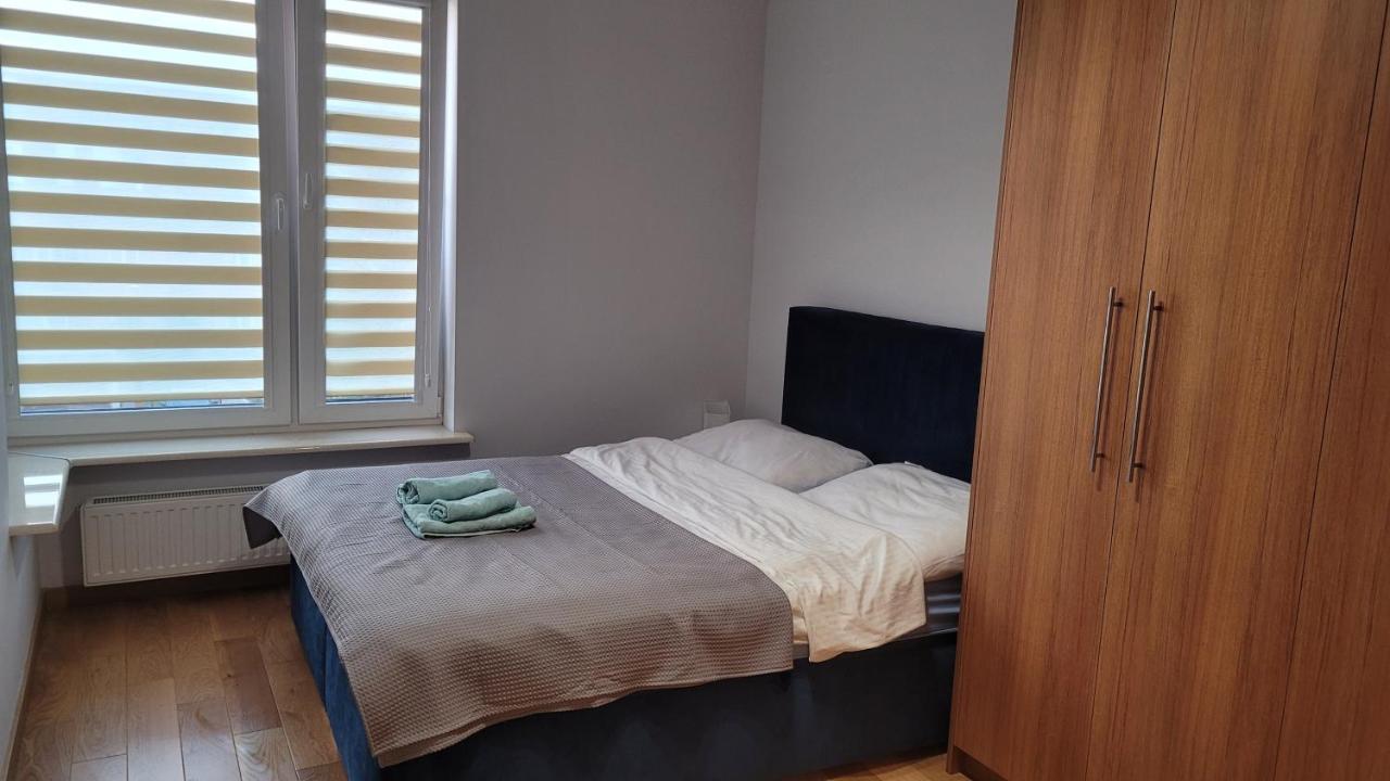 Queen Apartament Centrum Z Garazem Minsk Mazowiecki Ngoại thất bức ảnh